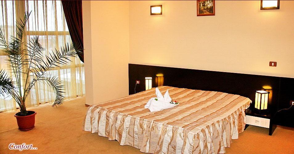 Hotel Palace ทาร์กู จิอู ห้อง รูปภาพ