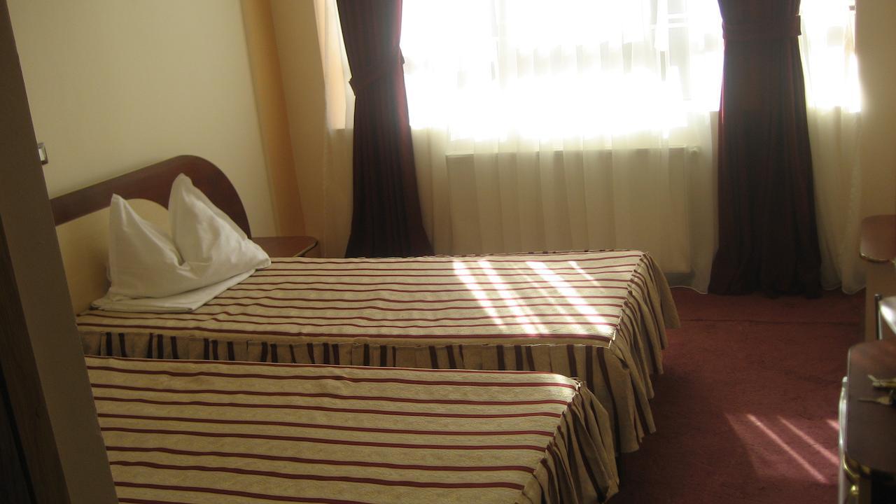 Hotel Palace ทาร์กู จิอู ห้อง รูปภาพ