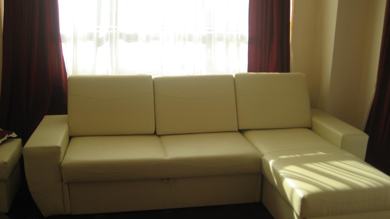 Hotel Palace ทาร์กู จิอู ภายนอก รูปภาพ